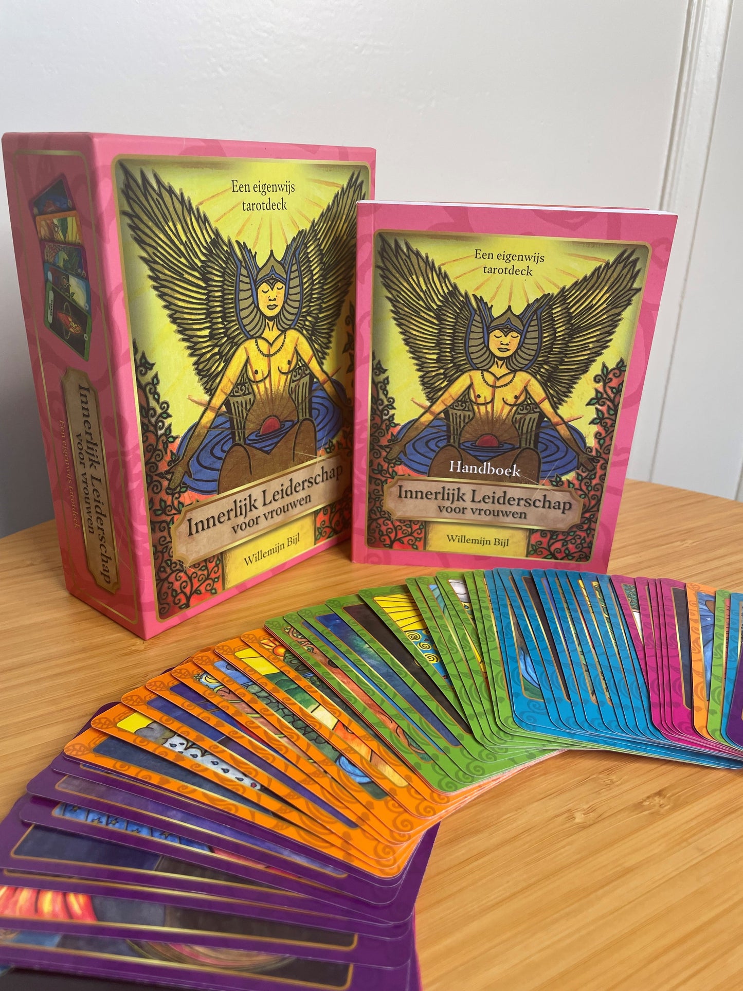 Sickpack - Innerlijk Leiderschap voor Vrouwen - een Eigenwijs Tarotdeck